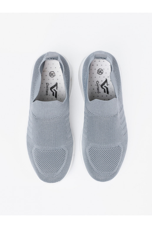 Spordistiilis kingad  halli värvi