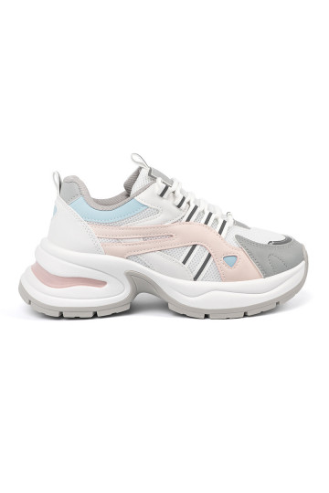 Pastelltoonides Spordistiilis kingad platvormiga