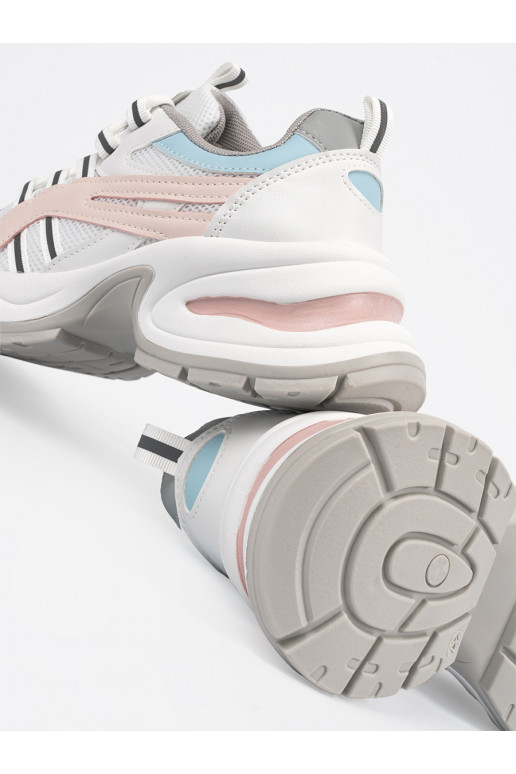 Pastelltoonides Spordistiilis kingad platvormiga