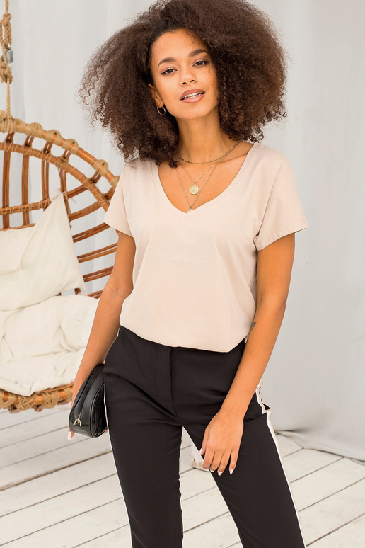 T-särk kohvi värvi