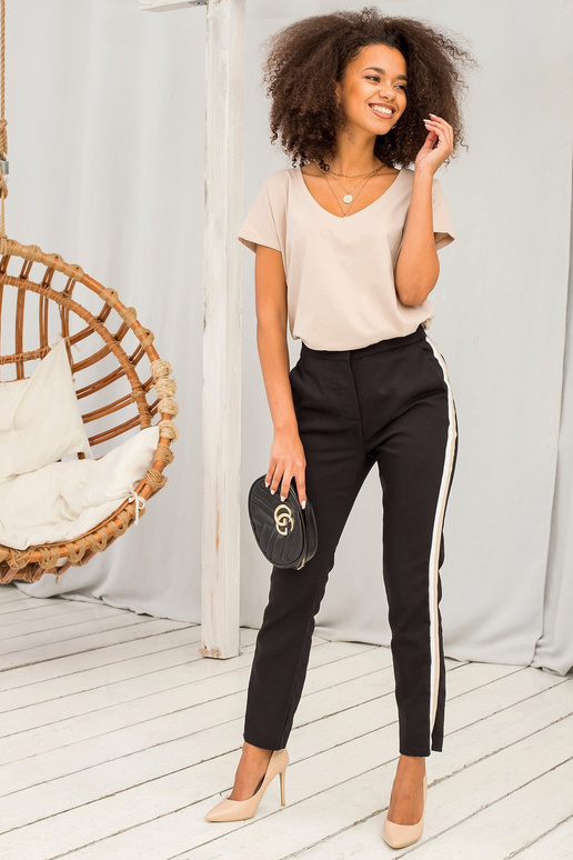 T-särk kohvi värvi