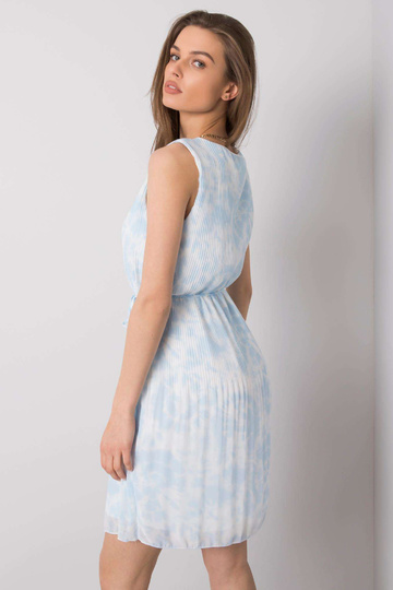 Helesinine lipsuga värvitav...