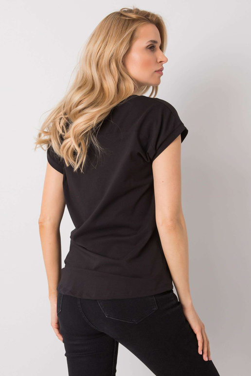 Must Hollise trükiga T-särk