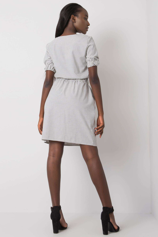 Bellatrixi valgeruuduline kleit