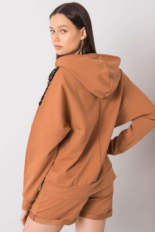 Phylicia aplikatsiooniga kaamelikomplekt