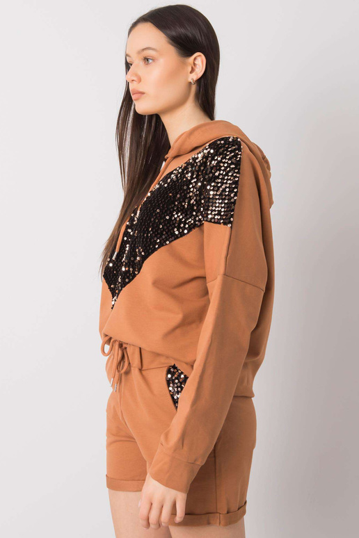 Phylicia aplikatsiooniga kaamelikomplekt