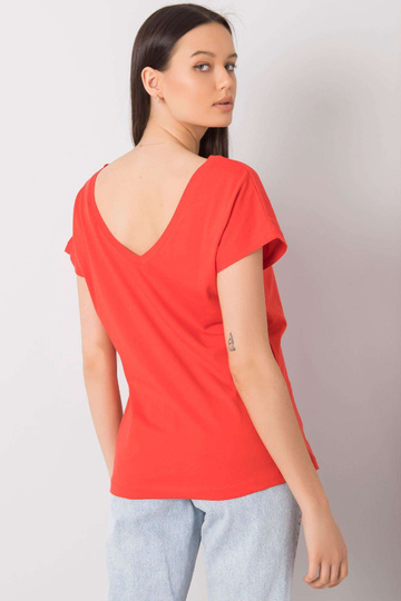 Punane T-särk kirjaga Hortense