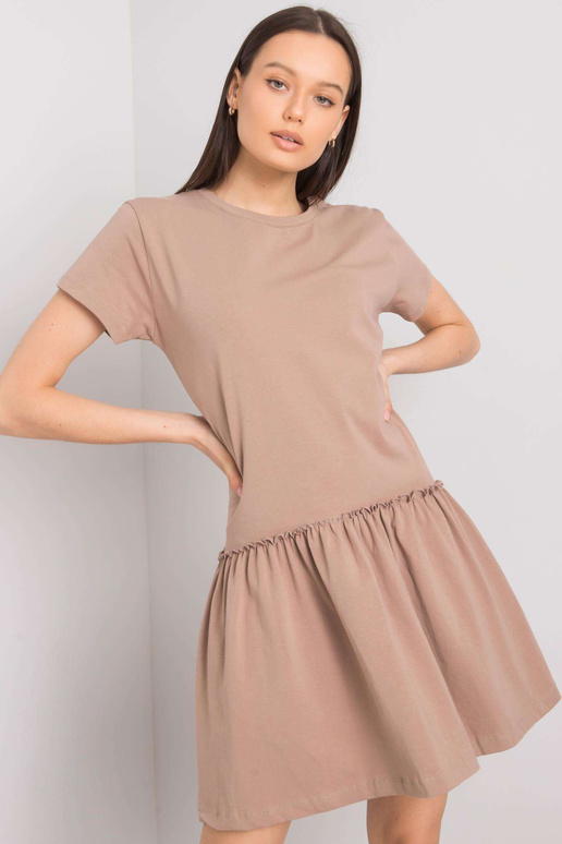 Tumebeež kleit flounce Cammie'ga