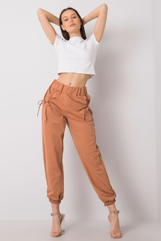 Kaameli dressipüksid Zelena