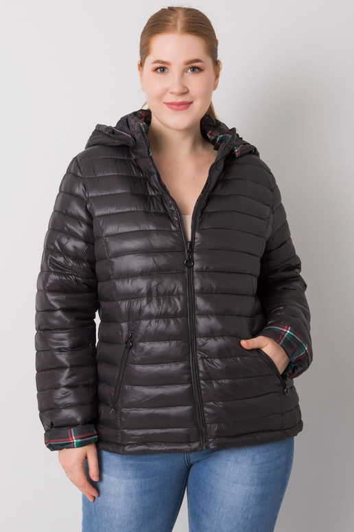 Must suures suuruses Irfane...