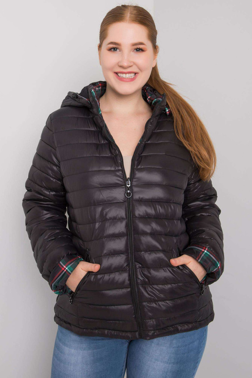 Must suures suuruses Irfane...