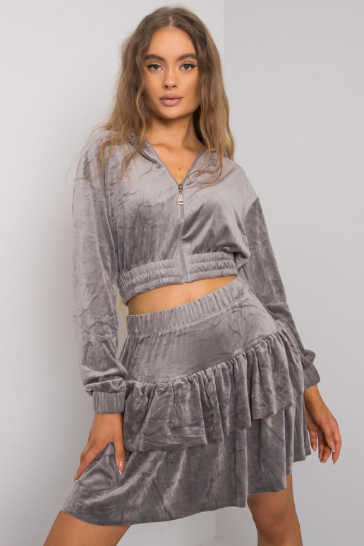 Halli veluurkomplekt seelikuga Letta