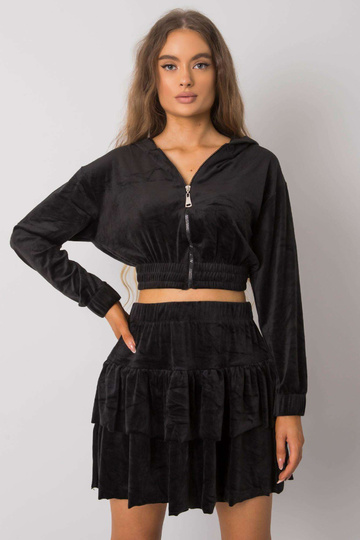 Must veluurkomplekt... 2