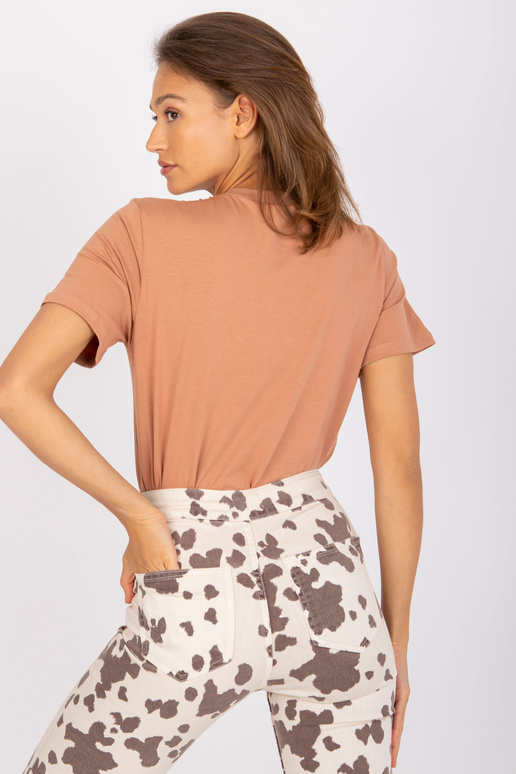 Naiste kaameli nefriittrükiga T-särk Naiste kaameli nefriittrükiga T-särk