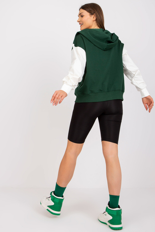 Tumeroheline pesapalli kapuuts