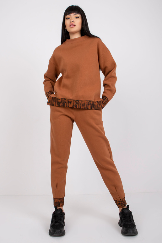 Helepruun dressikomplekt Oslo Helepruun dressikomplekt Oslo