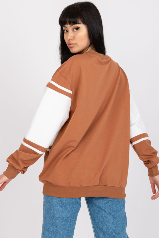 Pruun ja valge pealiskirjaga...