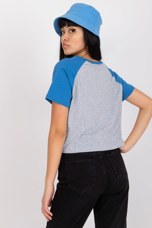 Hallikassinine lühike kirjaga T-särk Hallikassinine lühike kirjaga T-särk