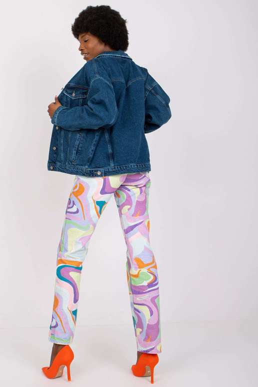 Tumesinine ülisuur teksajakk... Tumesinine ülisuur teksajakk...