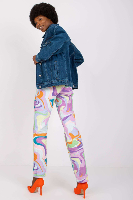 Tumesinine ülisuur teksajakk... Tumesinine ülisuur teksajakk...