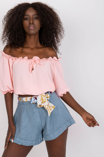 Heleroosa lühike satsidega...