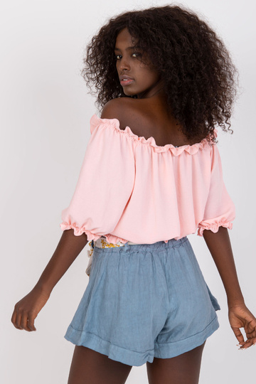 Heleroosa lühike satsidega... 2