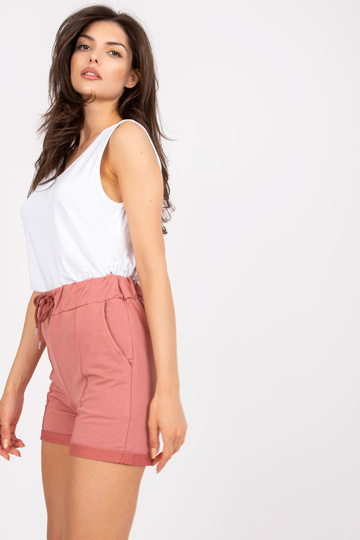 Kõrge vöökohaga määrdunud... 2