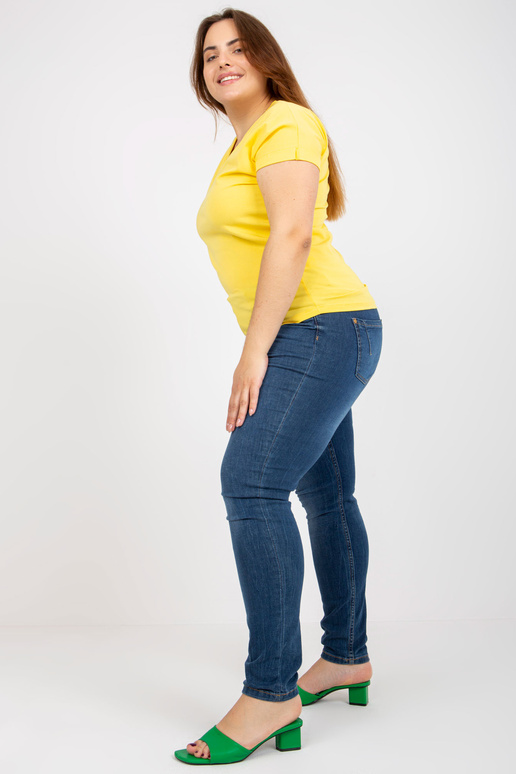 Kollane pluss-suuruses V-kaelusega...