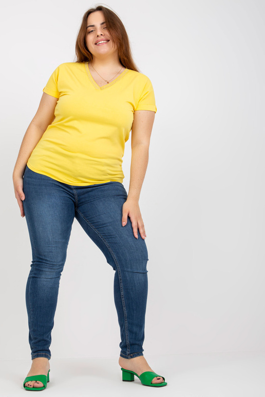 Kollane pluss-suuruses V-kaelusega...