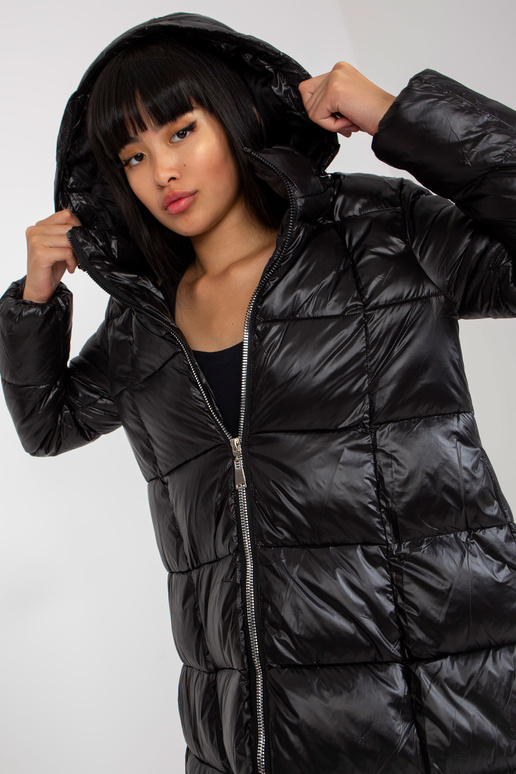 Must pikk teppimisega talvejope Must pikk teppimisega talvejope