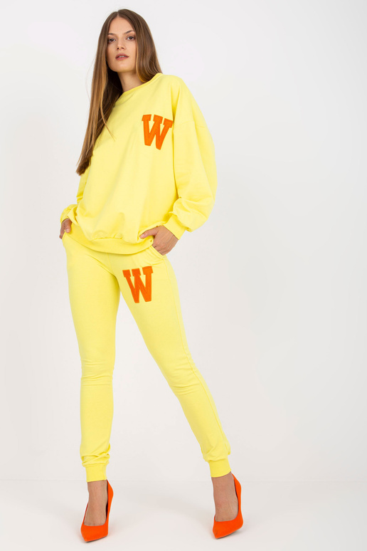 Kollane kaheosaline dressipluusi...