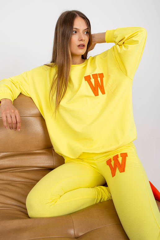 Kollane kaheosaline dressipluusi...