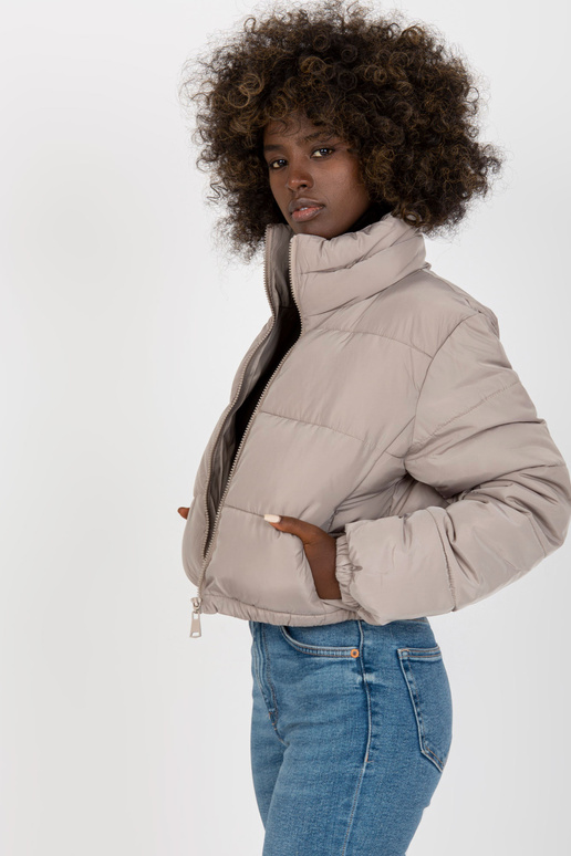 Helehall tepitud talvejope kapuutsiga... Helehall tepitud talvejope kapuutsiga...