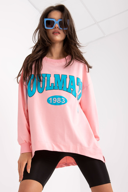 Heleroosa ja sinine oversize...