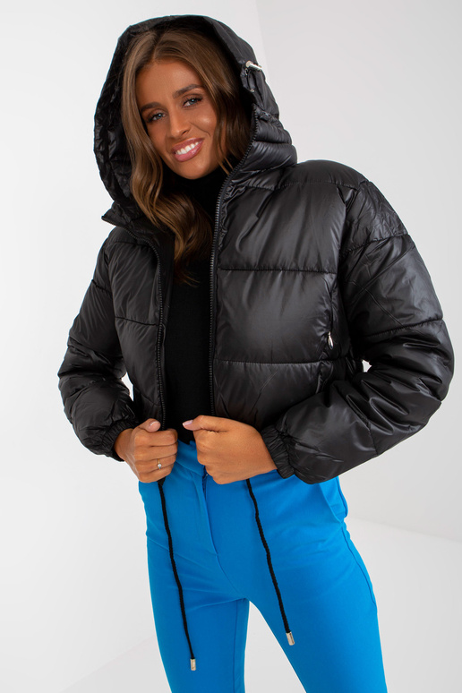 Must lühike kapuutsiga talvejope Must lühike kapuutsiga talvejope