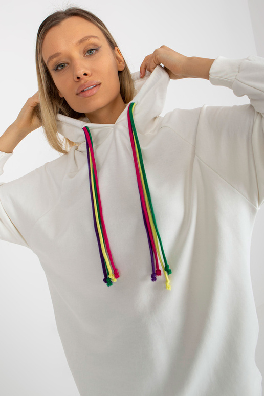 Ecru pikk oversize kapuutsiga...