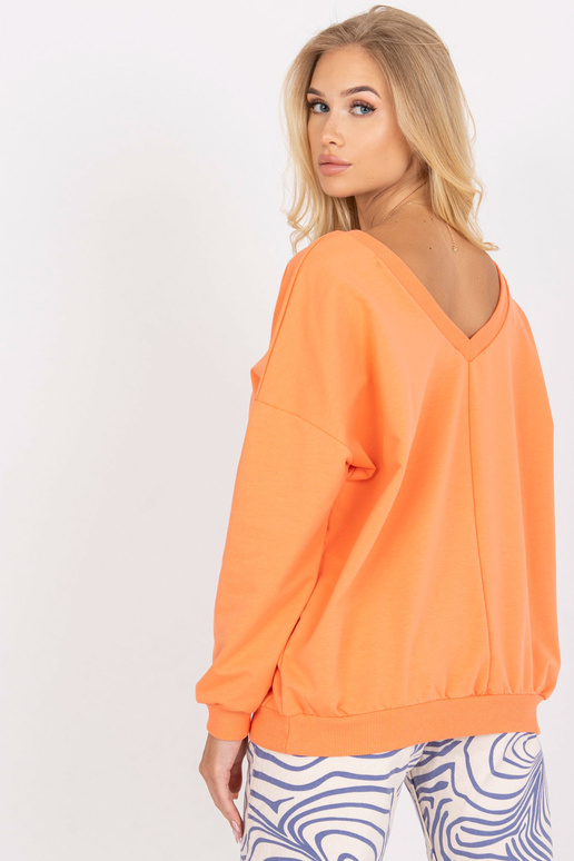 Oranži-must mustriga pikkade...