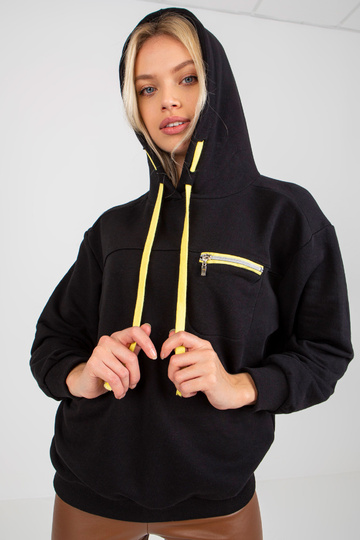 Must pusa kapuutsi ja taskuga 2