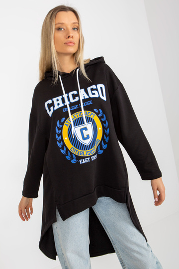 Must naiste kapuuts pikema...