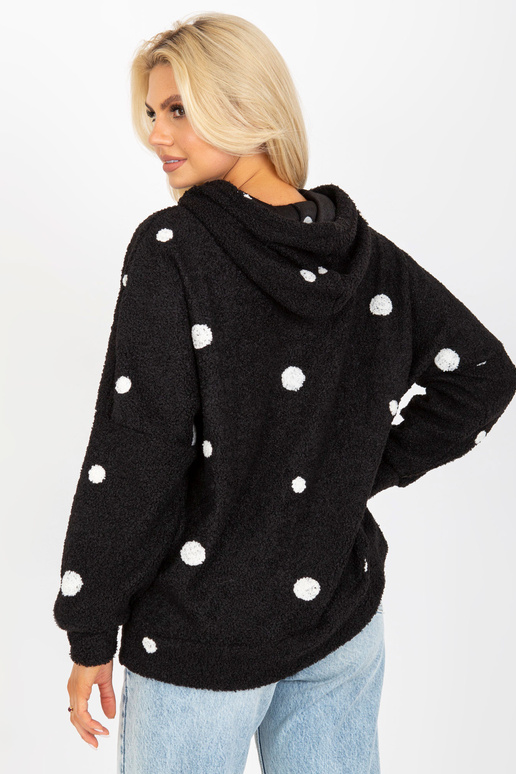 Must karusnahast kapuuts taskutega Must karusnahast kapuuts taskutega