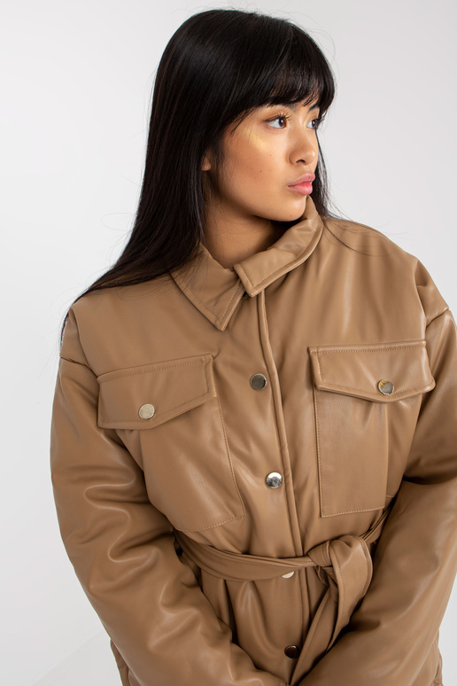 Öko-nahast kaameli sulejope nööpidega