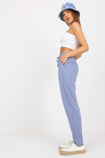 Helesinised riidest püksid...