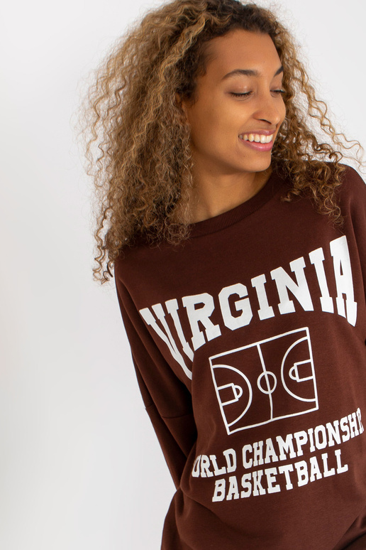 Tumepruun avar pusa prindi ja taskutega