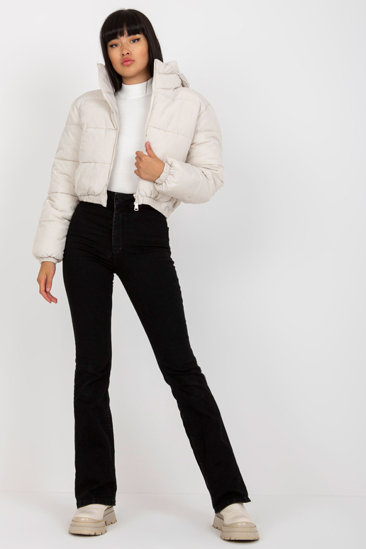 Helebeež lühike kapuutsiga Iseline... Helebeež lühike kapuutsiga Iseline...