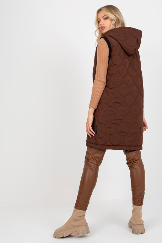 Tumepruun naiste tepitud vest... Tumepruun naiste tepitud vest...