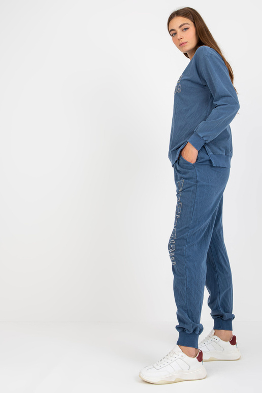 Tumesinine plaastritega vaba vabaaja...