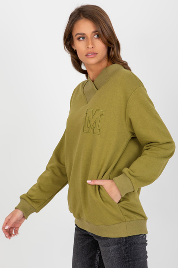 Olive naiste kapuutsita...