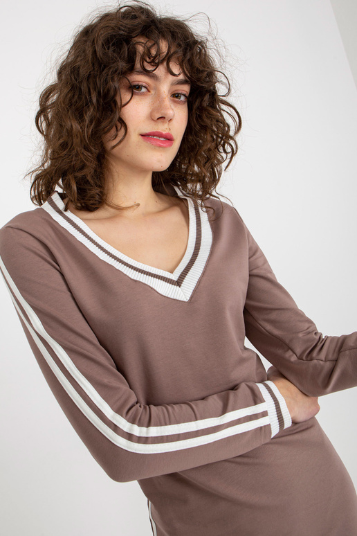 Pruun V-kaelusega Midi dressidressi... Pruun V-kaelusega Midi dressidressi...