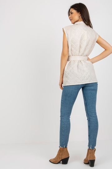 Helebeež tepitud vest... 2