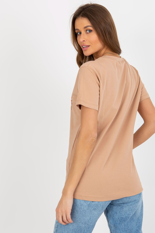 Naiste kaameli t-särk kirja ja trükiga